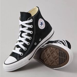 NEW Never Worn Converse Chuck Taylor All Star Black White High Tops Youth US 3